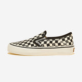 [正規品] Vans スリープオンVR3 SF - チェッカーボードブラック/マシュマロ VN0A4BX8KIG [関税込み]