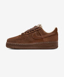 [正規品] Nike エアフォース1 07 W - カカオワウ：サンドドリフト/ FQ8901-259 [関税込み]