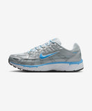 [正規品] Nike P-6000 M - メタリックプラチナ：ピュアプラチナ：メタリックシルバー：ユニバーシティブルー/ CD6404-025 [関税込み] - FootsGo