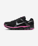 [正規品] Nike ズームボメロ5M - ブラック：アントラサイト：ピンクブラスト：メタリックプラチナ/ FB9149-004 [関税込み] - FootsGo