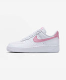 [正規品] Nike エアフォース1 07ネクストネイチャーW - ホワイト：エレメンタルピンク/ DC9486-111 [関税込み] - FootsGo