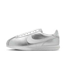 [正規品] Nike コルテスW - メタリックシルバー：グレーフォグ：ホワイト/ IR0042-001 [関税込み]
