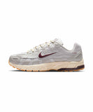 [正規品] Nike P-6000 M - カレッジグレー：バストグレー：ココナッツミルク：バーガンディクラッシュ/ CD6404-028 [関税込み] - FootsGo