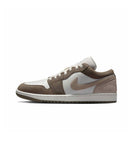 [正規品] Nike エアジョーダン1ローM - オリーブグレー：サミットホワイト：フェイルアイボリー：イニグマストーン/ 553558-046 [関税込み] - FootsGo
