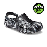 [正規品] Crocs アダルトバヤマーブルクロッグBKW（25SUCL206935） [関税込み]