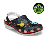 [正規品] Crocs パブリックポケモンプリントクラシッククロッグMUL（25SUCL211343） [関税込み]